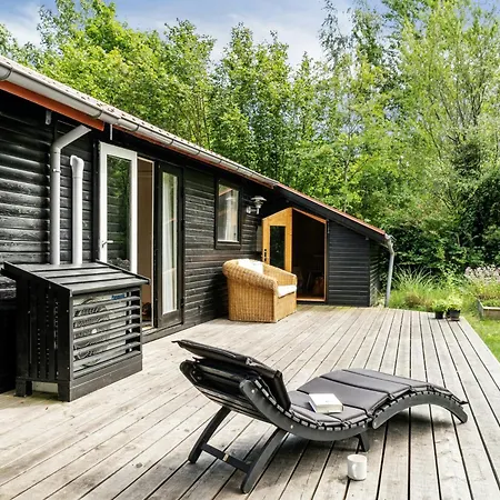 60s House In A Flower-rich Garden In * Kulhuse